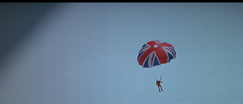 Illustration for article titled The Spy Who Loved Me: The Definitive Bond Movie Of The Cold War
